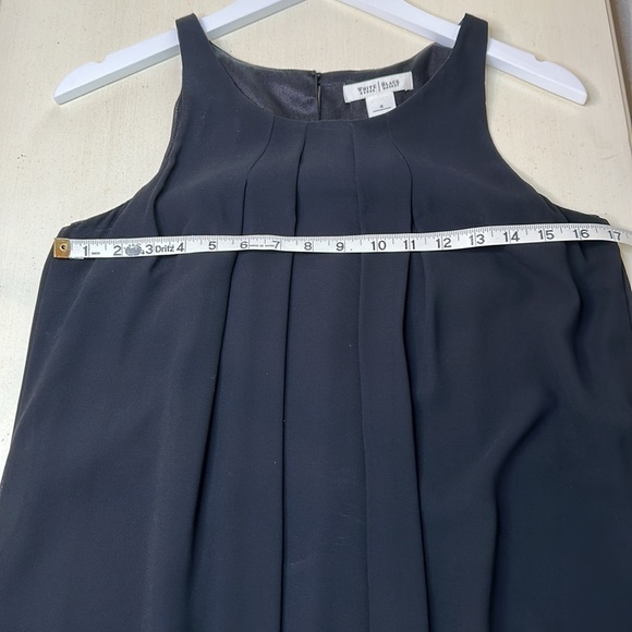 WHBM Bubble Hem Sleeveless Black Cocktail Dress Size 4 - Picture 13 of 14